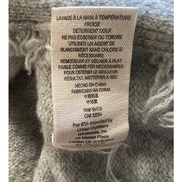 Free People Deep V-Neck Oversized Sweater Wool Linen Blend Size XS - Picture 7 of 9